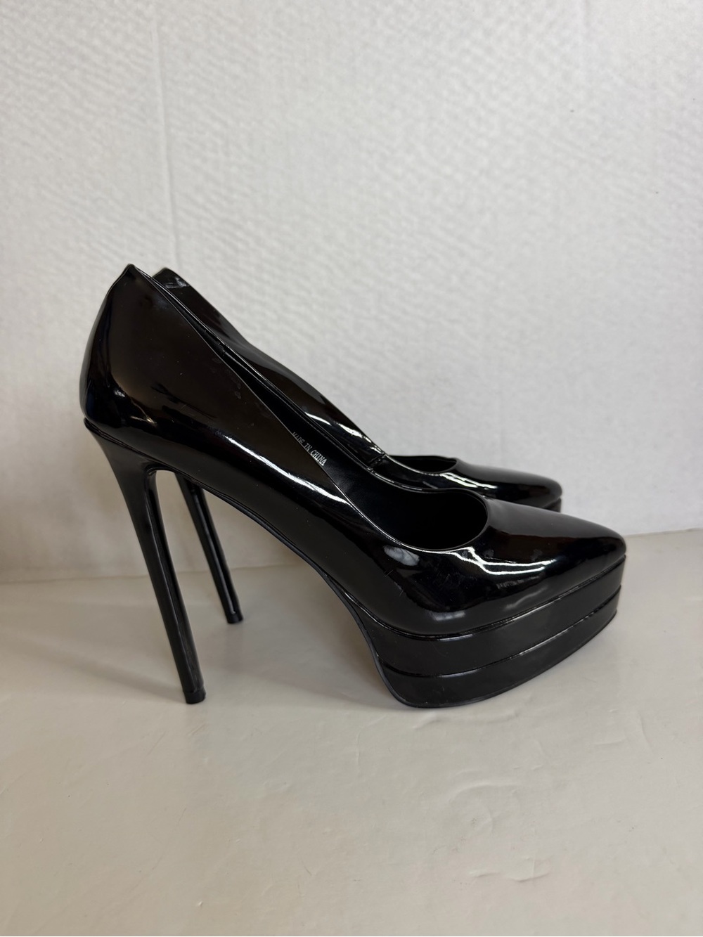 London Rag Cuddles Patent Faux Leather Platform Stiletto women’s Pumps